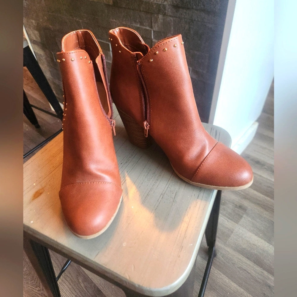 Lauren Conrad Booties